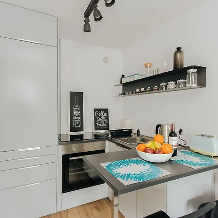 Shortstaypoland Grzybowska